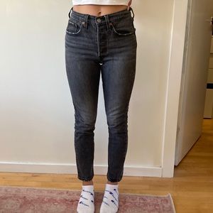 Levi 501 skinny dark grey denim